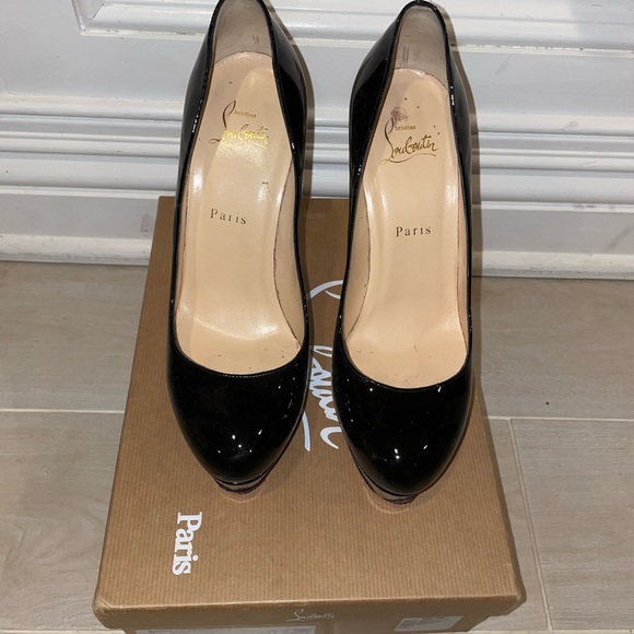 Christian Louboutin womens 38.5 - Picture 2 of 8